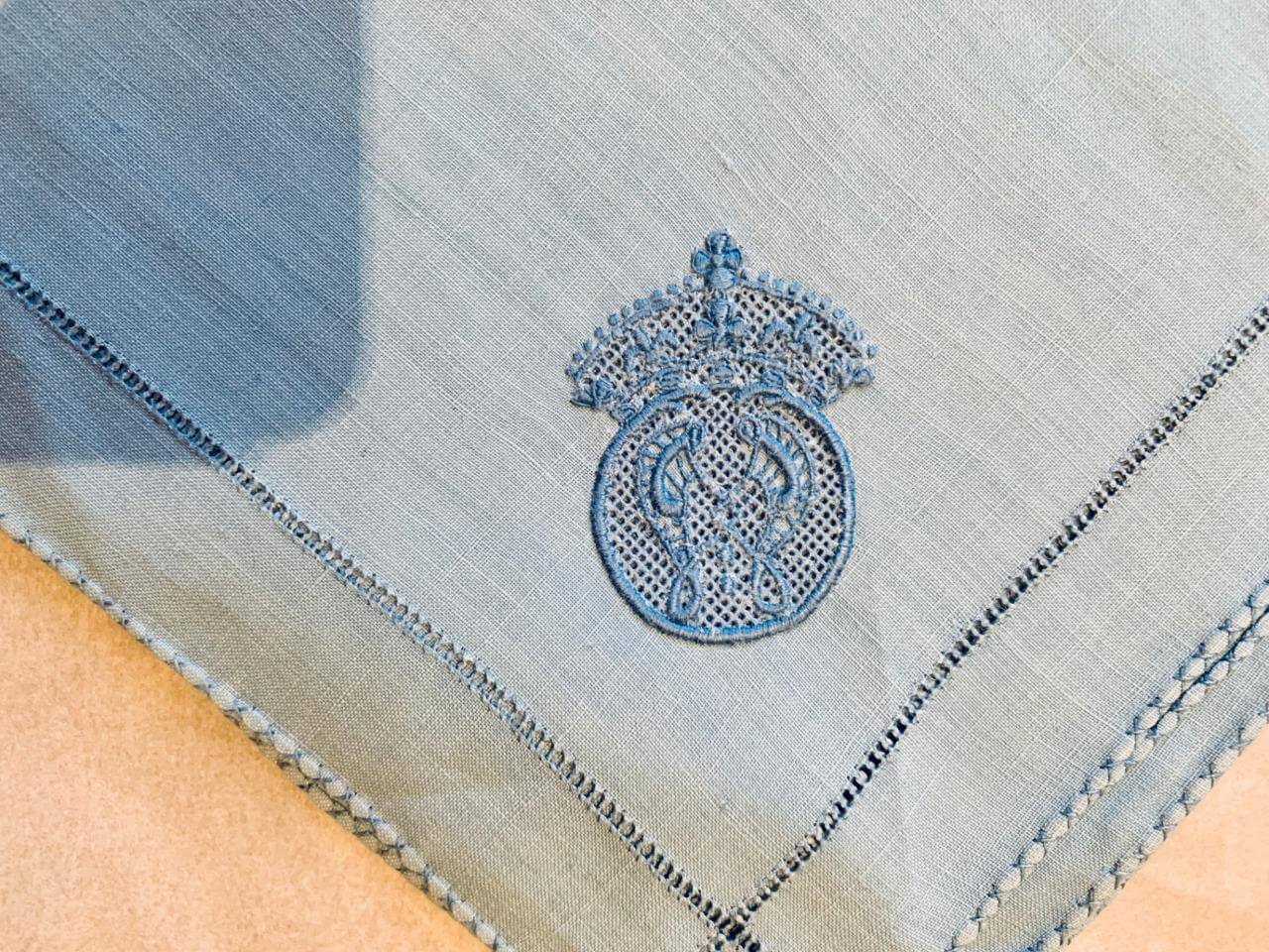 British Queen Mary Ciphered Linen Set