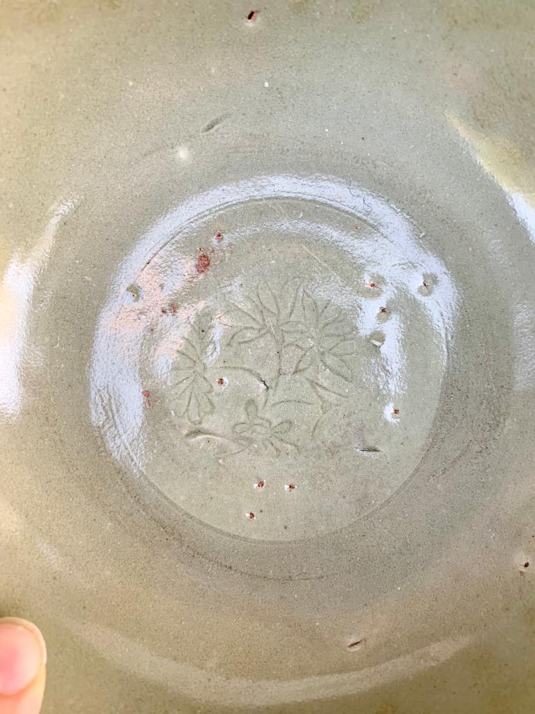 Song/Yuan Dynasty Longquan Celadon Bowl