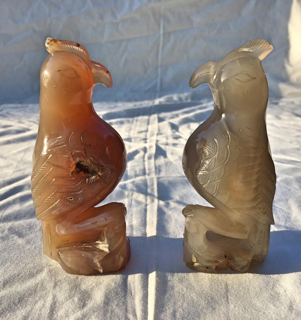 Chinese Qing Dynasty Pair of Jade Parrots